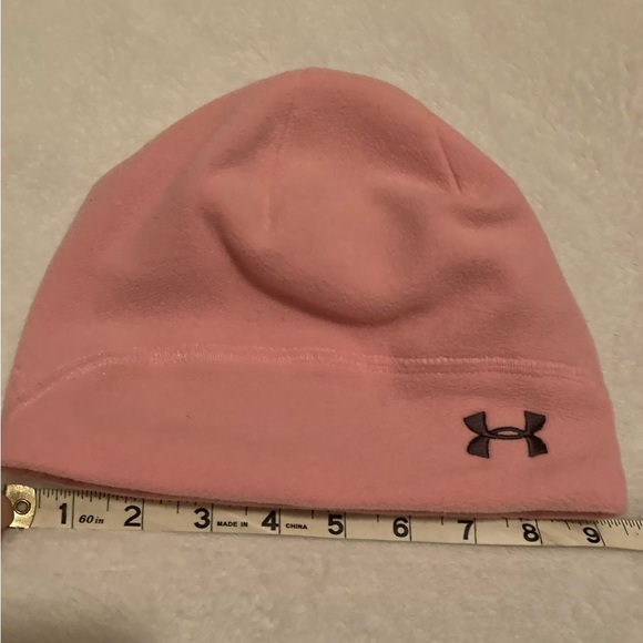 Under Armour Breast Cancer Awareness Winter Beanie Hat - Picture 6 of 7